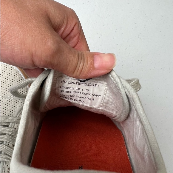 Tommy bahama suede lace-up shoes - Picture 9 of 14